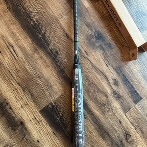 Louisville Slugger Kryo Softball Bat